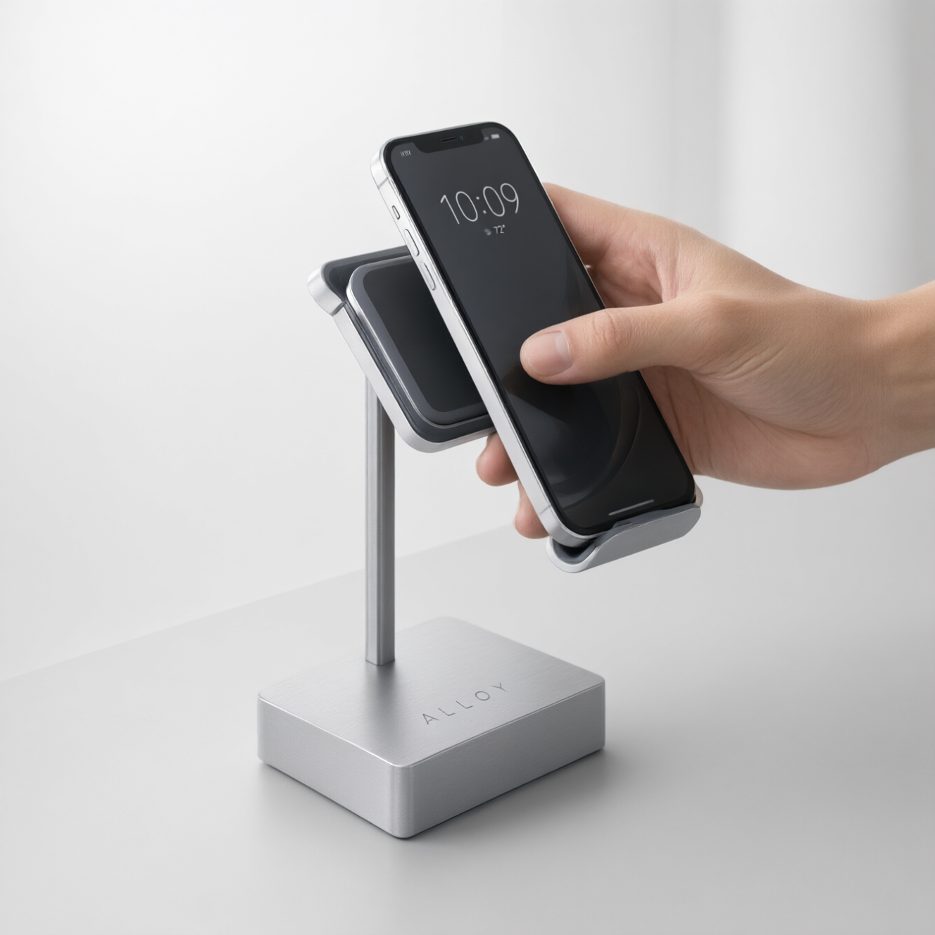 One-hand docking